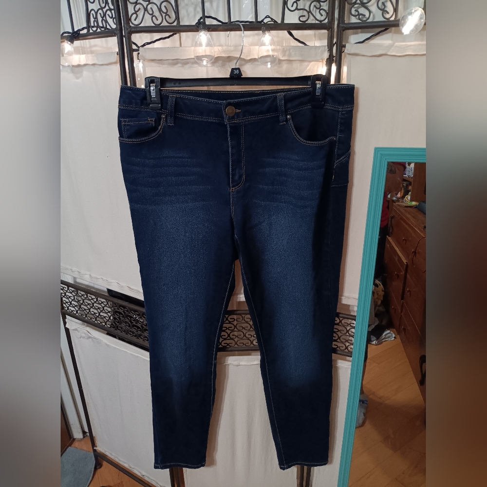 Fashionable jeans